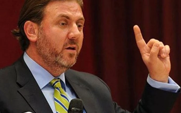 Ο σύμβουλος του Ερντογάν εξαπολύει βαριές ύβρεις για την Τσεχία!